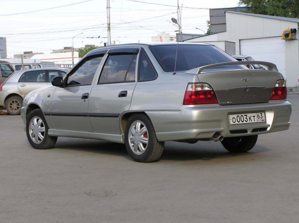 Спойлер Demo Daewoo Nexia купить недорого с доставкой в Истра