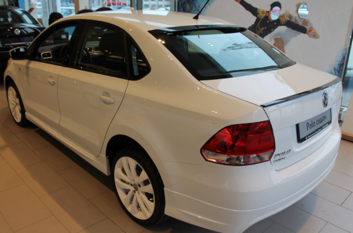 Козырек на заднее стекло для Volkswagen Polo Sedan (2010-2020) купить недорого с доставкой в Истра