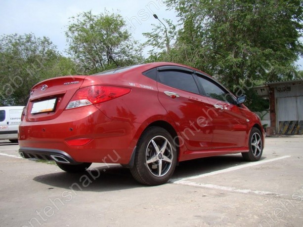 Диффузор заднего бампера var №2 (текстурный пластик) для Hyundai Solaris (2010-2013) купить недорого с доставкой в Истра