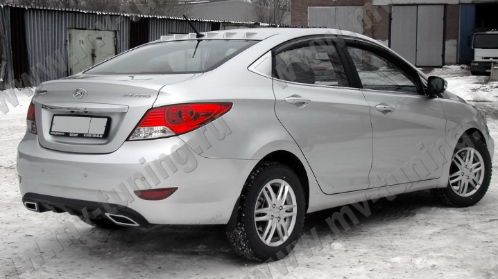 Диффузор заднего бампера var №2 (текстурный пластик) для Hyundai Solaris (2010-2013) купить недорого с доставкой в Истра